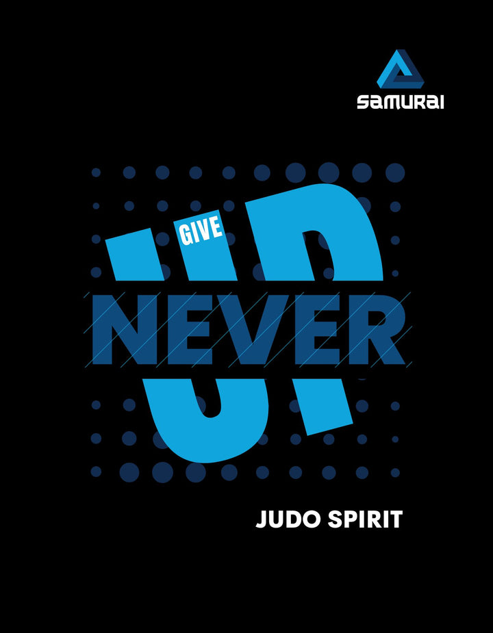 CAMISETA MASCULINA SAMURAI PRETO NEVER GIVE UP DESIGN